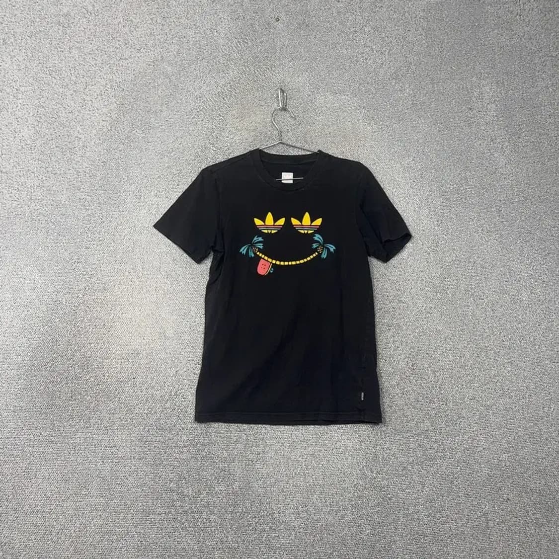 아디다스 프린팅 블랙 반팔티 M 상품이미지1