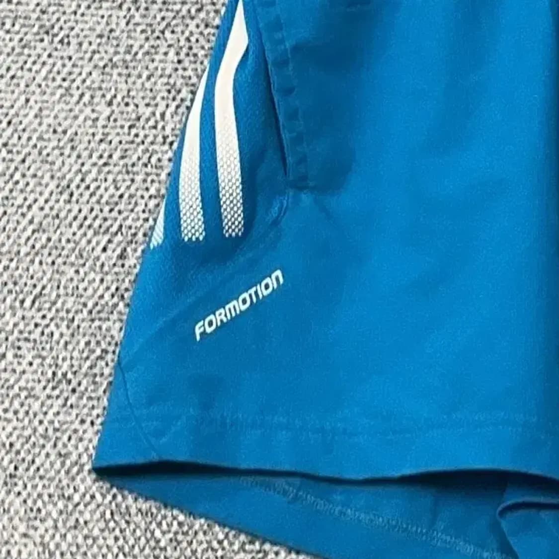 아디다스 블루 로고 기능성 운동 반바지 S 상품이미지3