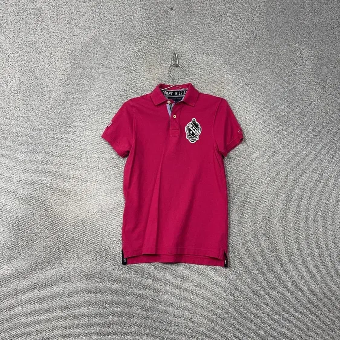 타미힐피거 핑크 자수 로고 반팔 카라티 XS 상품이미지1