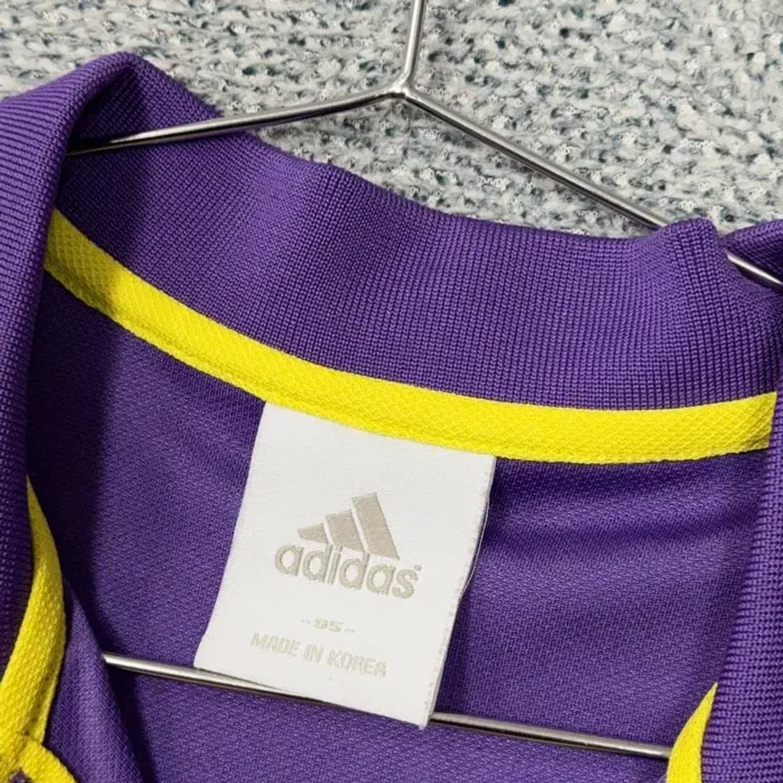 아디다스 퍼플 로고 기능성 여성 반팔 카라티 95 상품이미지3