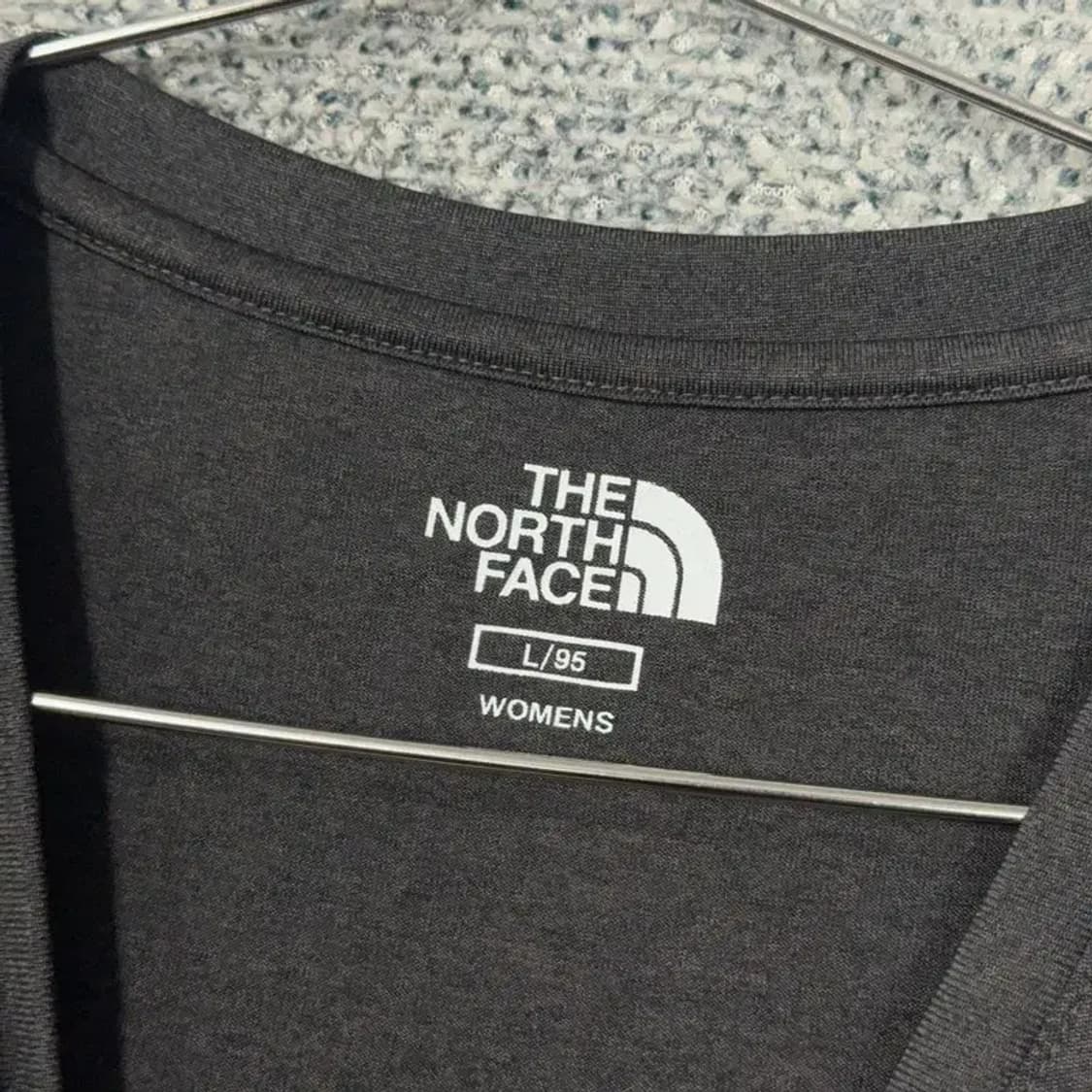 노스페이스 블랙 로고 여성 운동 기능성 반팔티 95 상품이미지5