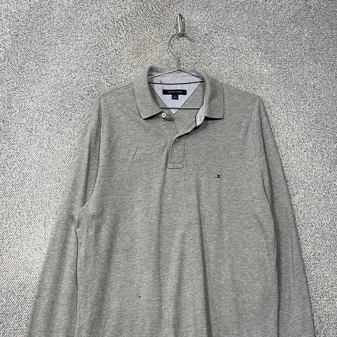 타미힐피거 라이트 그레이 로고 남성 오버핏 긴팔 카라티 L 상품이미지3