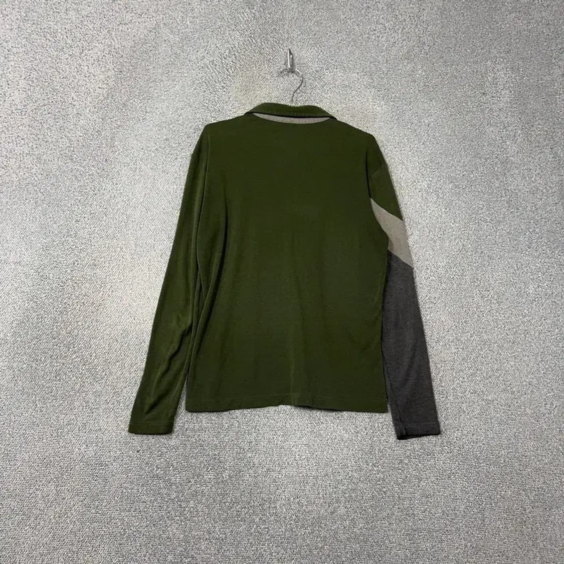 데상트 카키 캐주얼 남성 긴팔 카라티 105 상품이미지2