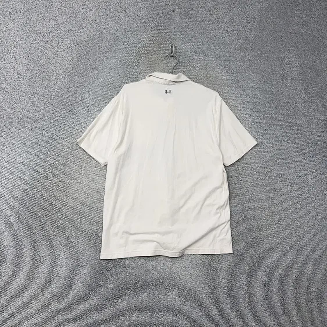 언더아머 화이트 남성 기능성 반팔 카라티 L 상품이미지2