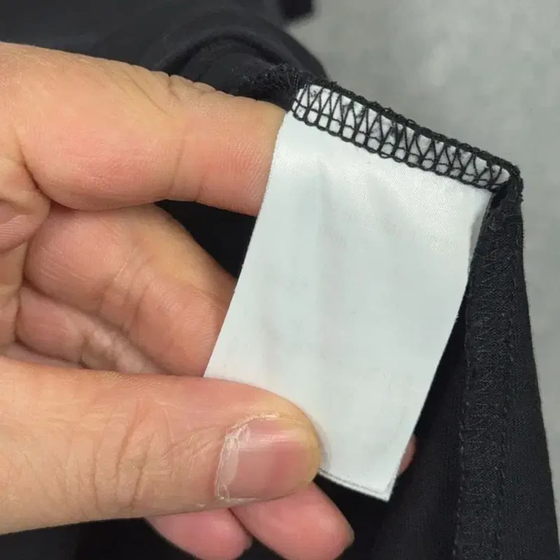 휠라 블랙 프린팅 박스 로고 캐주얼 반팔티 L 상품이미지4