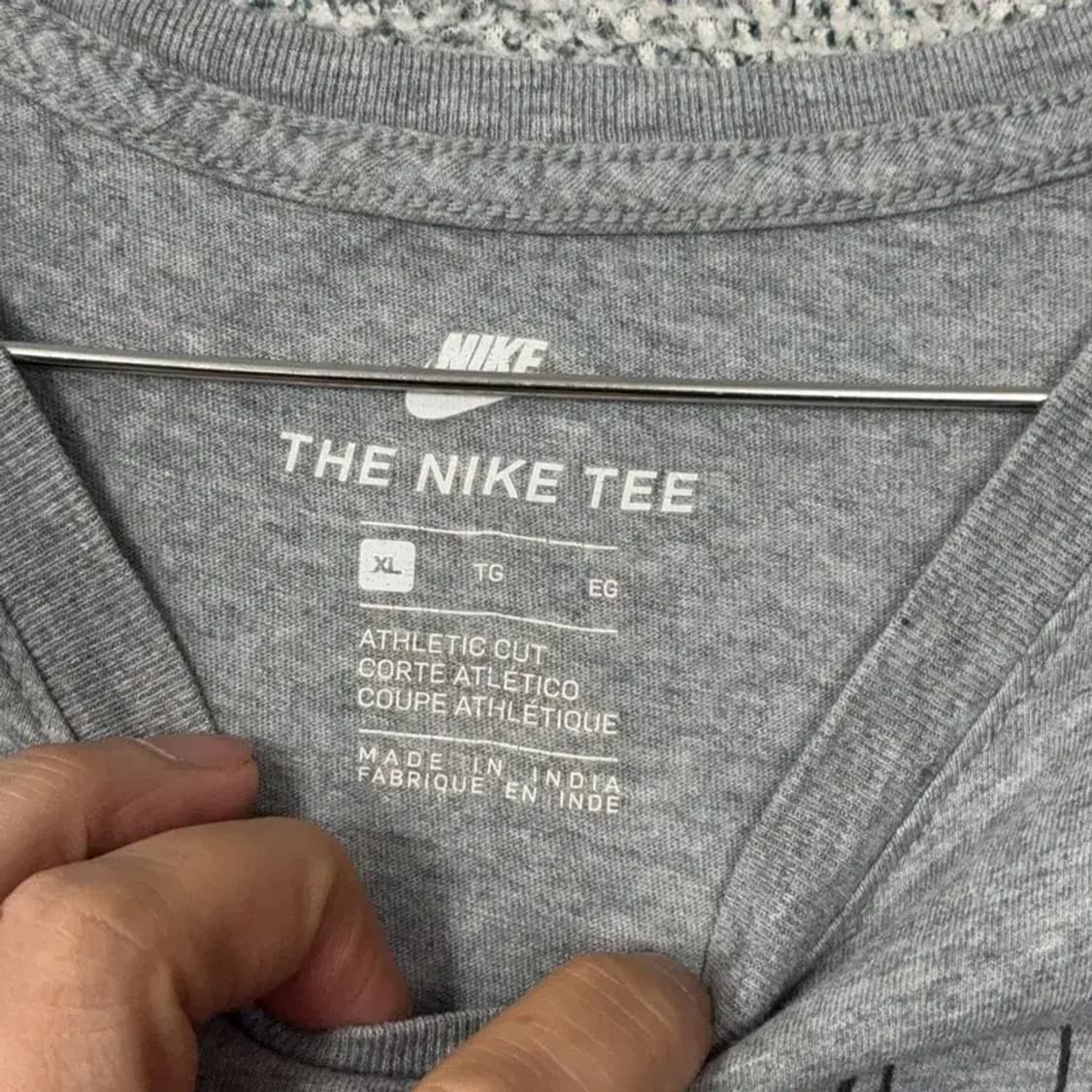 나이키 빅로고 프린팅 라이트 그레이 반팔 티 XL 상품이미지3