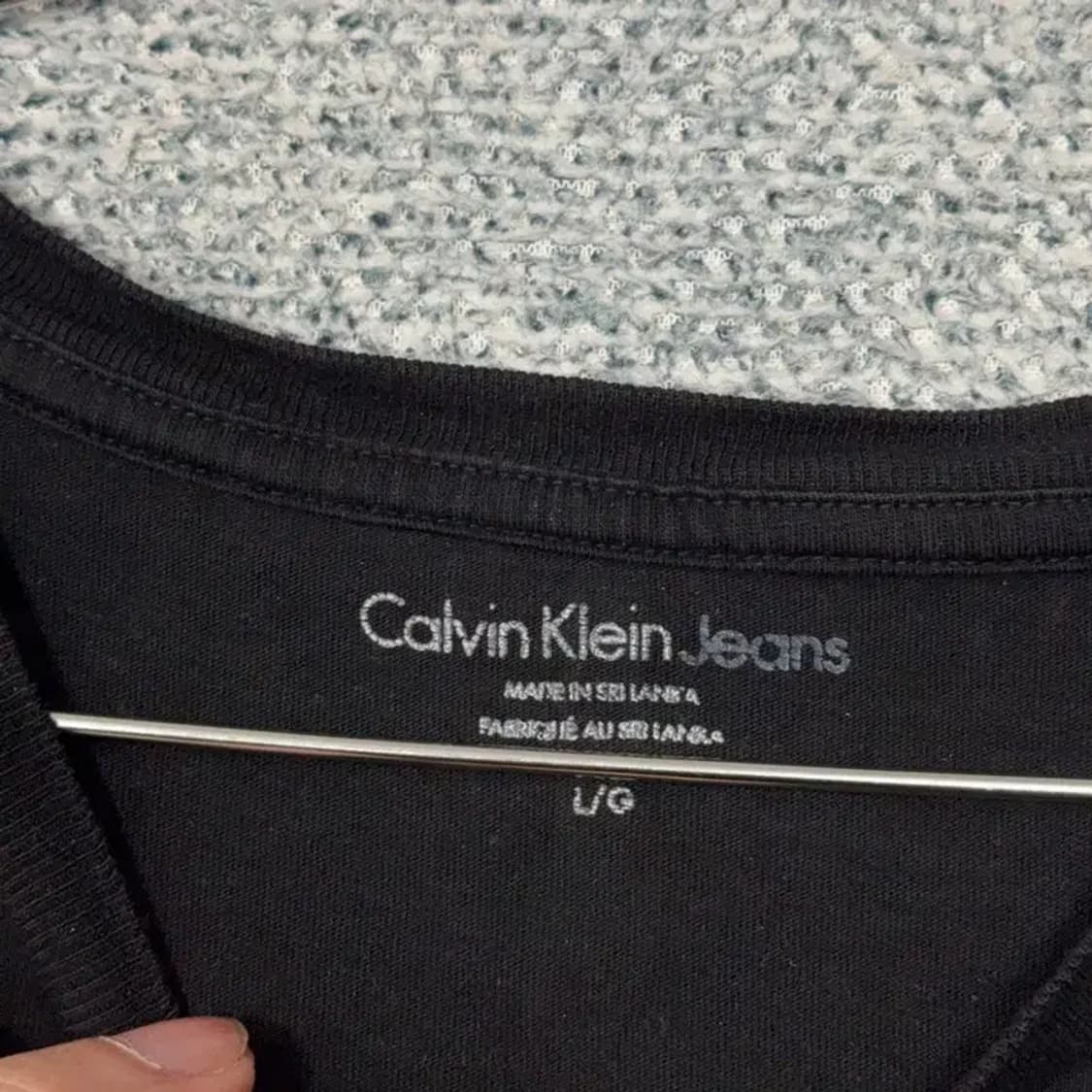 캘빈클라인 로고 박스 프린팅 블랙 반팔 티 L/G 상품이미지3