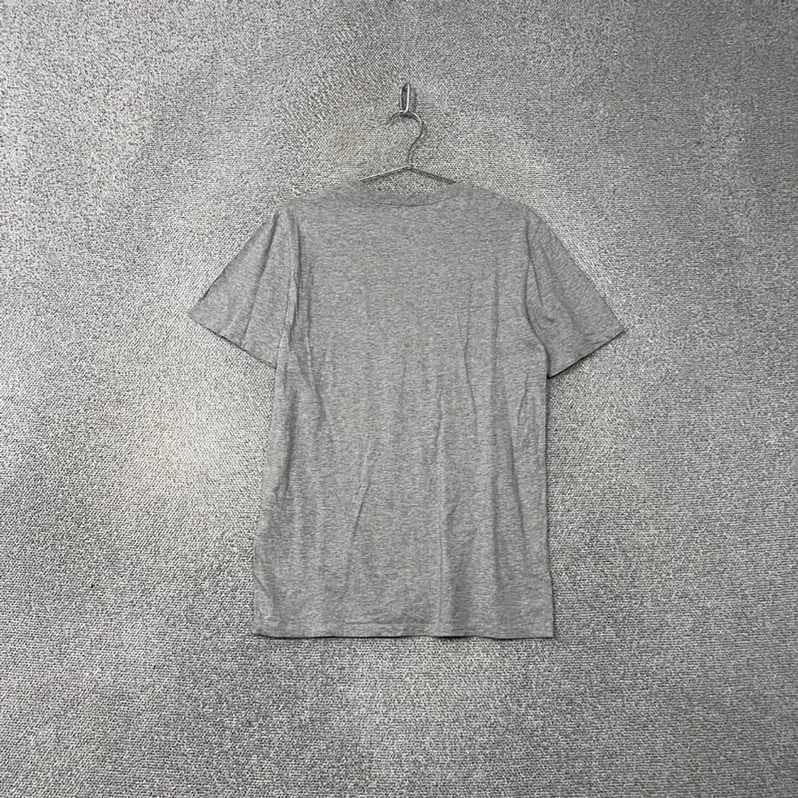 나이키 라이트 그레이 로고 스우시 반팔 티 M 상품이미지2