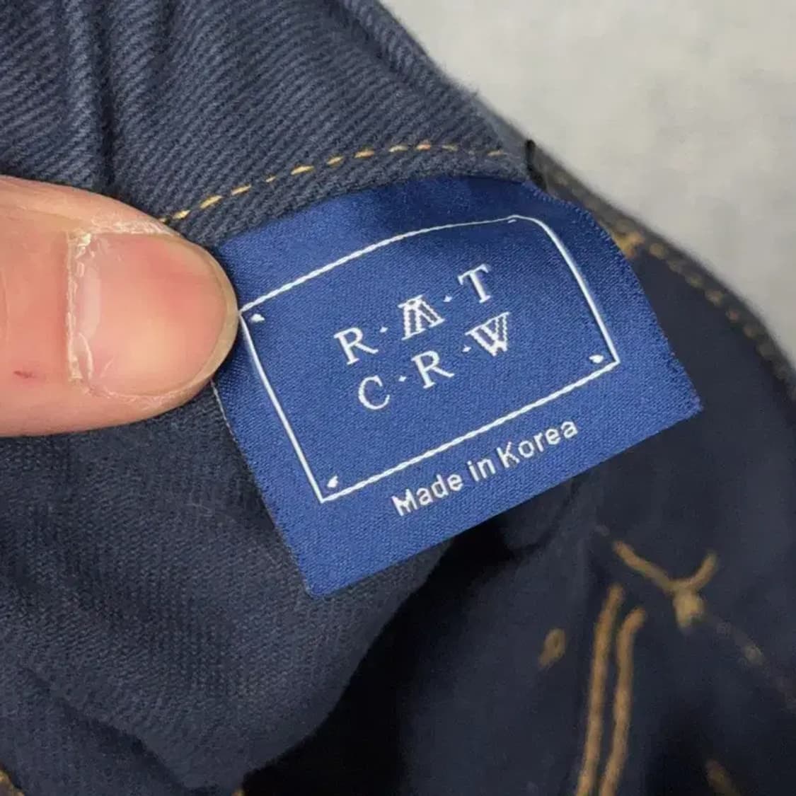 로맨틱크라운 버튼 진청 데님 스커트 24 상품이미지6