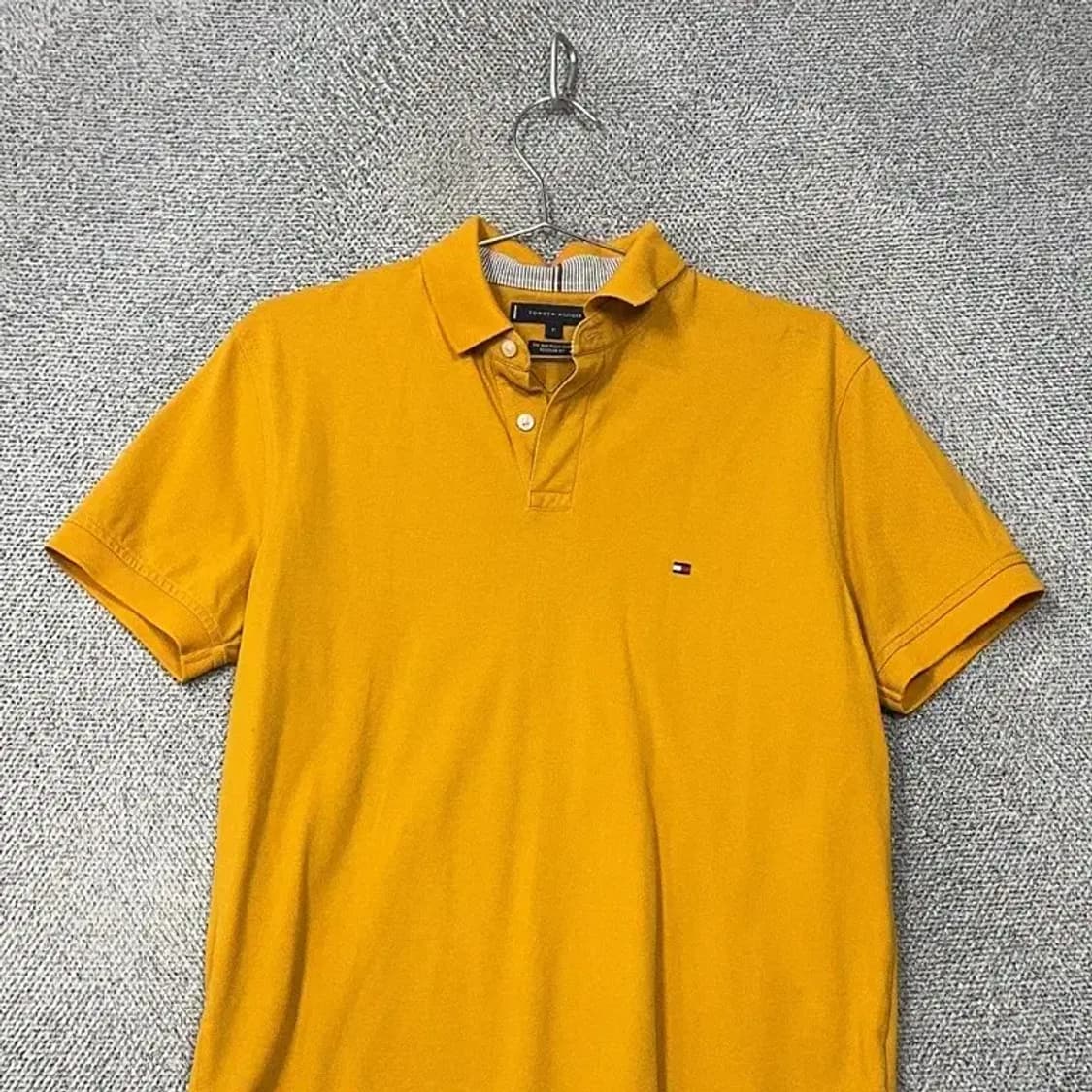 타미힐피거 옐로우 로고 남성 반팔 카라티 M 상품이미지3