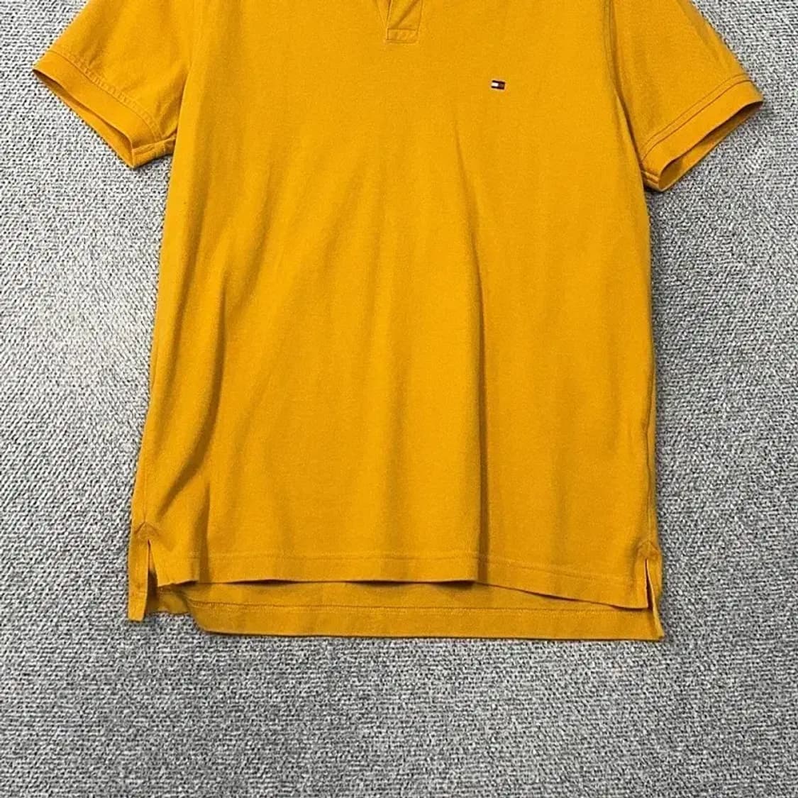 타미힐피거 옐로우 로고 남성 반팔 카라티 M 상품이미지4