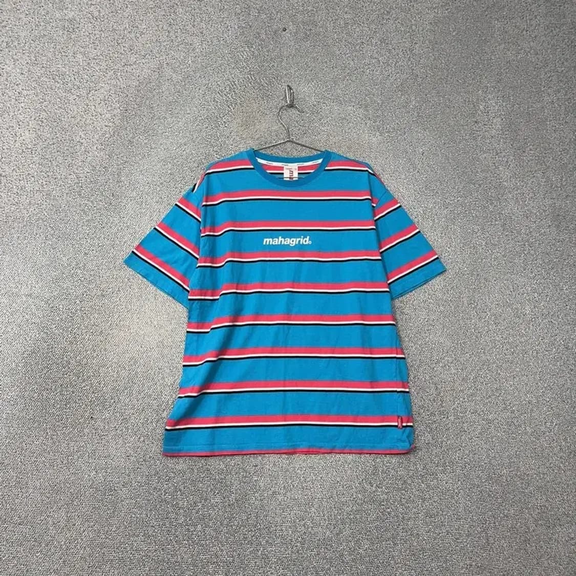 마하그리드 로고 스트라이프 라이트 블루 반팔 티 L 상품이미지1