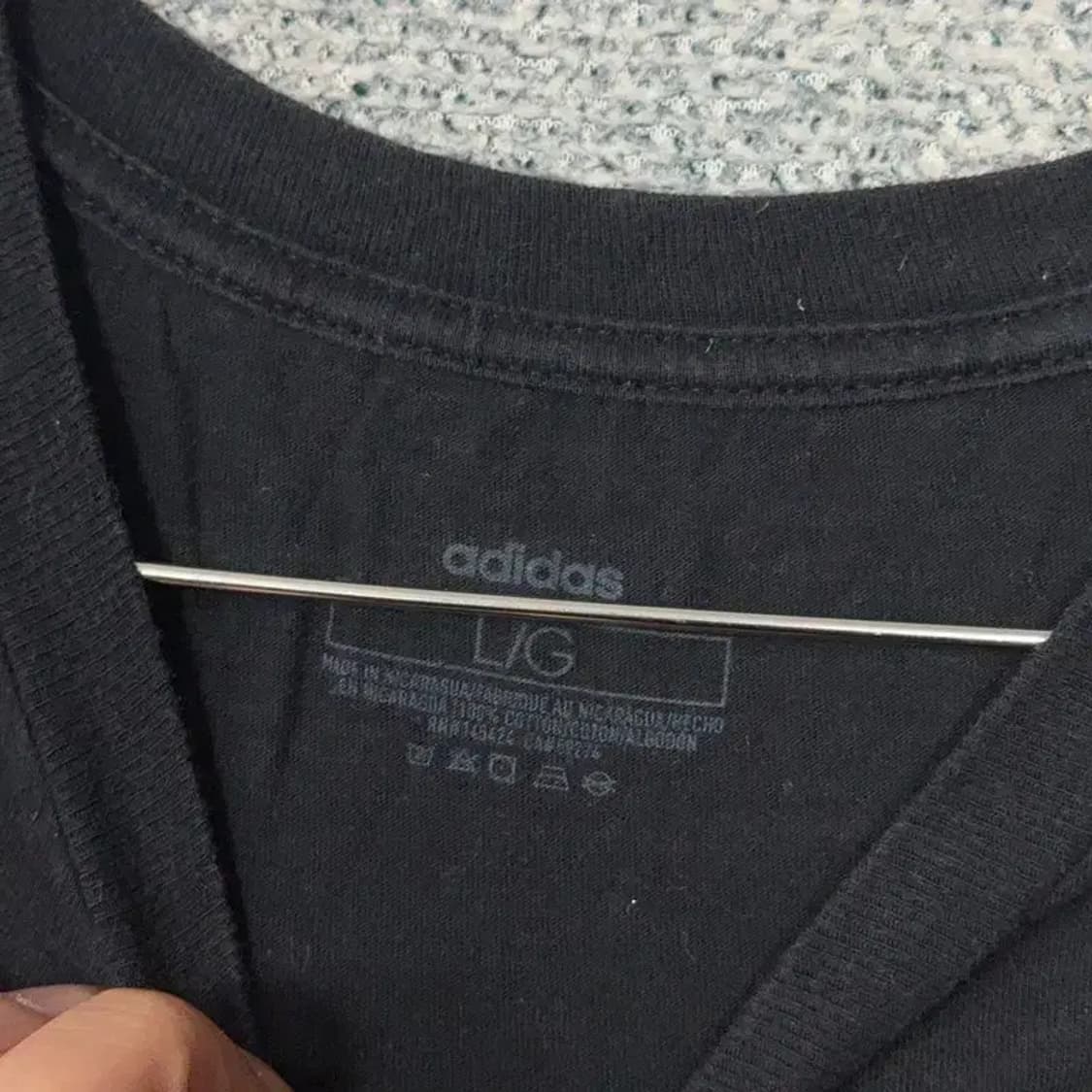 아디다스 프린팅 빅로고 코튼 블랙 반팔 티 L/G 상품이미지5