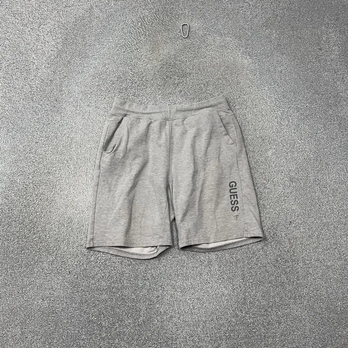 게스 라이트 그레이 로고 코튼 반바지 XL 상품이미지1