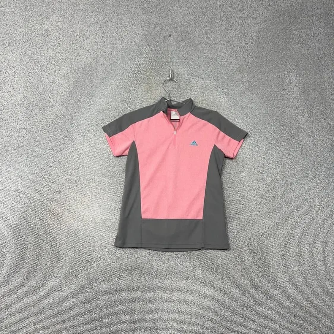 아디다스 핑크 로고 여성 운동 기능성 반집업 반팔티 90 상품이미지1