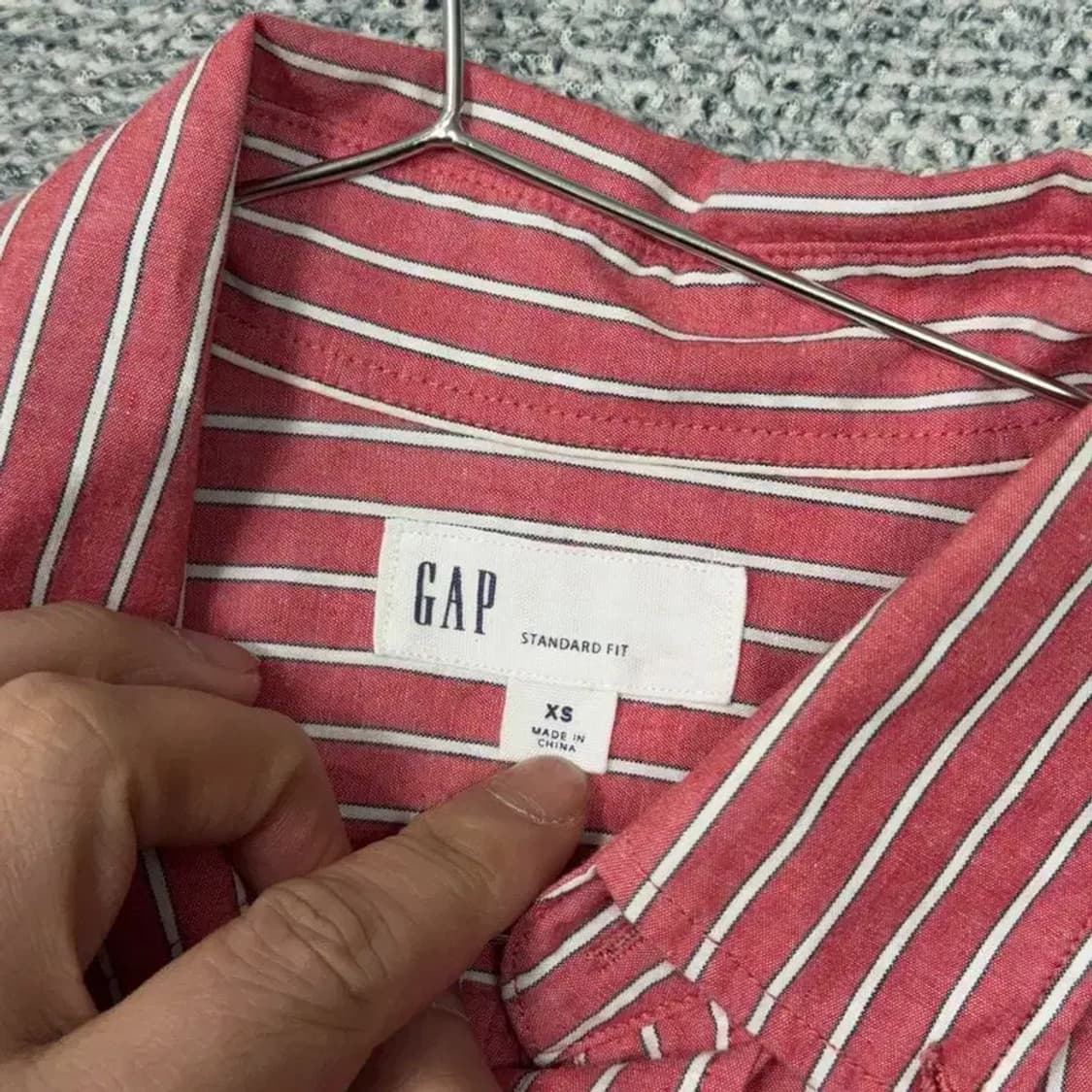 갭 스트라이프 코랄 셔츠 XS 상품이미지3