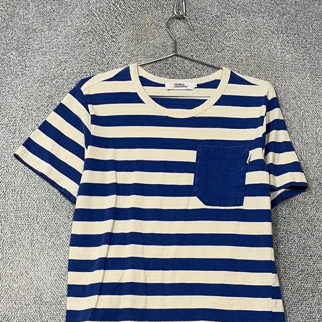 내셔널지오그래픽 스트라이프 남성 포켓 반팔티 M 상품이미지3