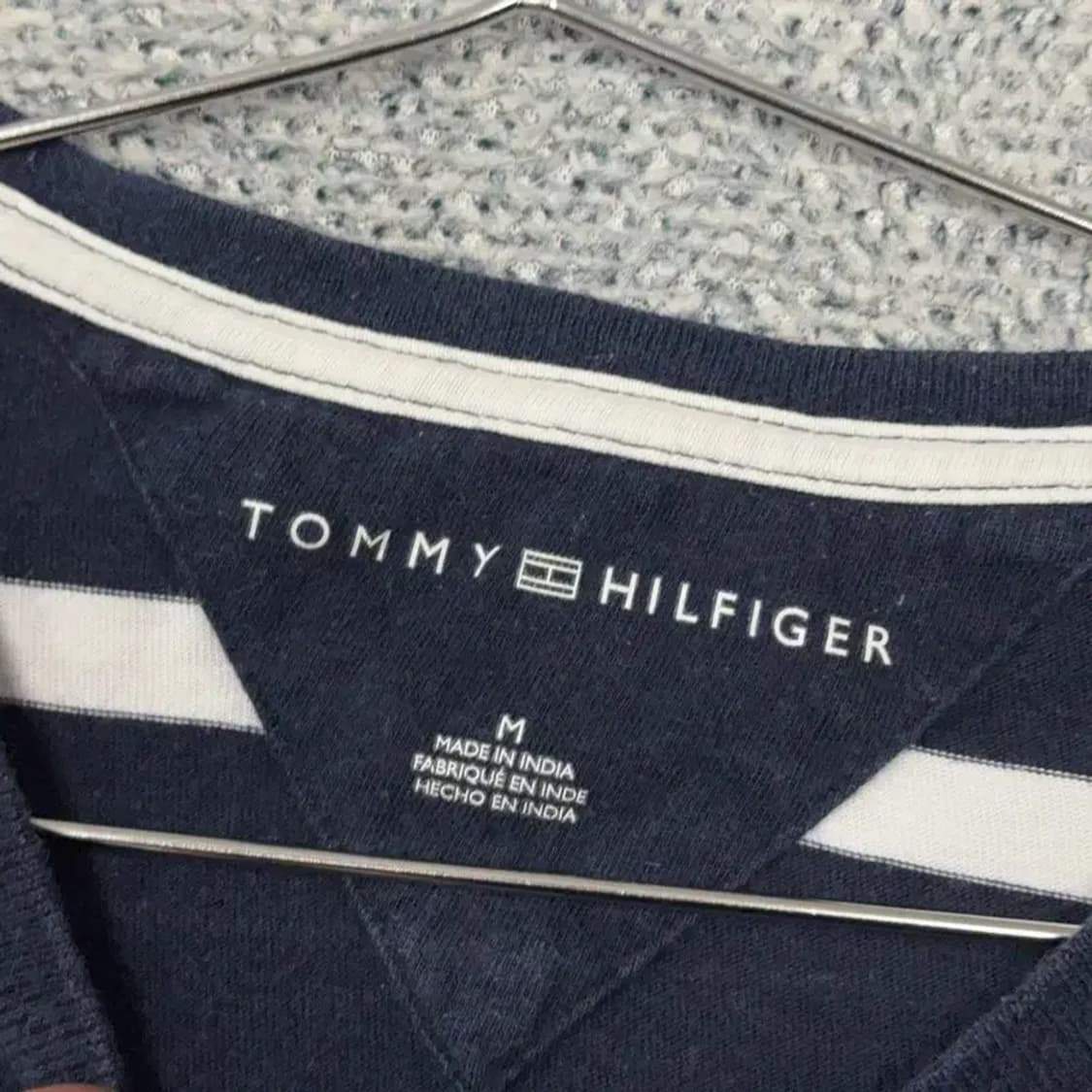 타미힐피거 스트라이프 네이비 로고 남성 반팔티 M 상품이미지3