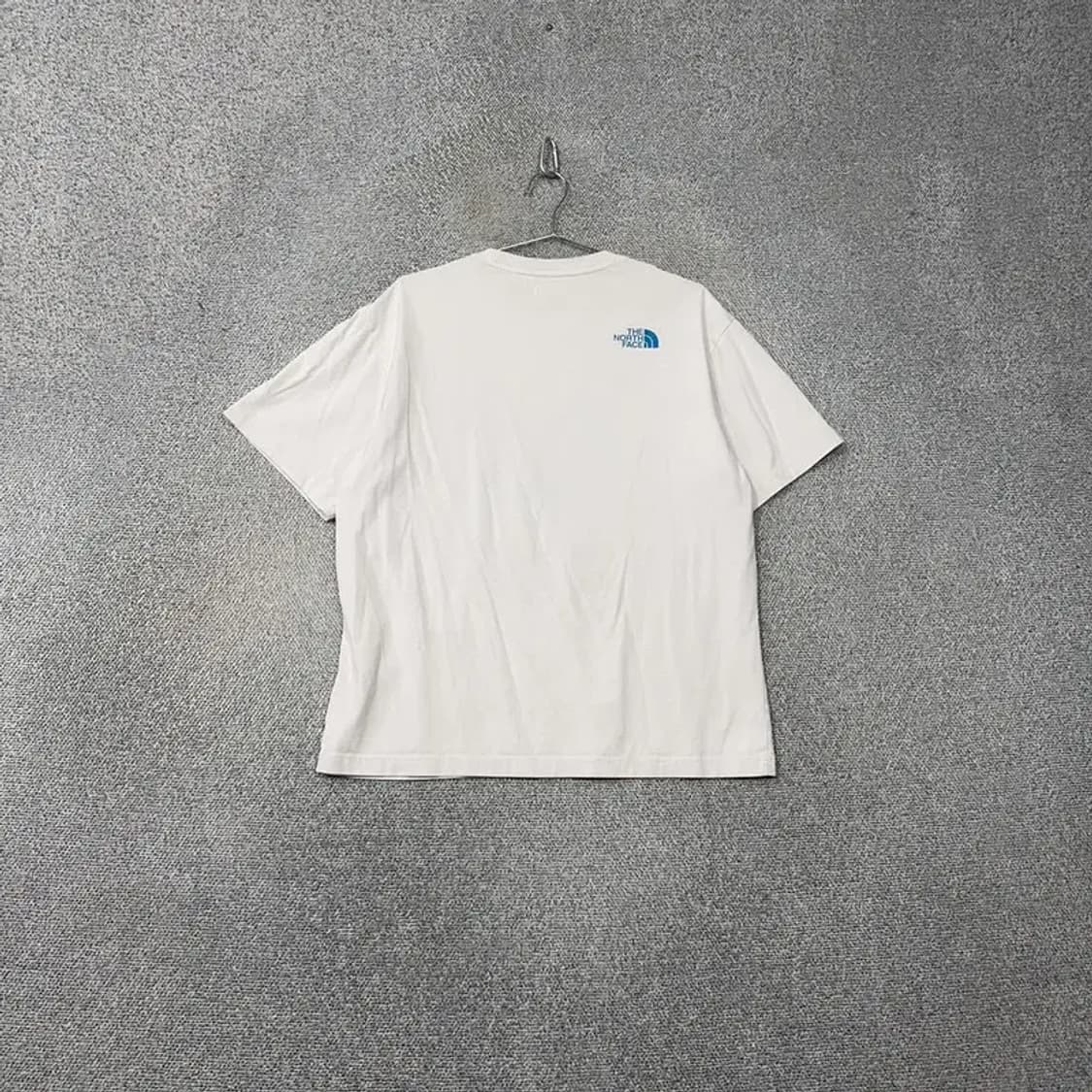 노스페이스 빈티지 박스 프린팅 화이트 반팔 티 L/100 상품이미지2