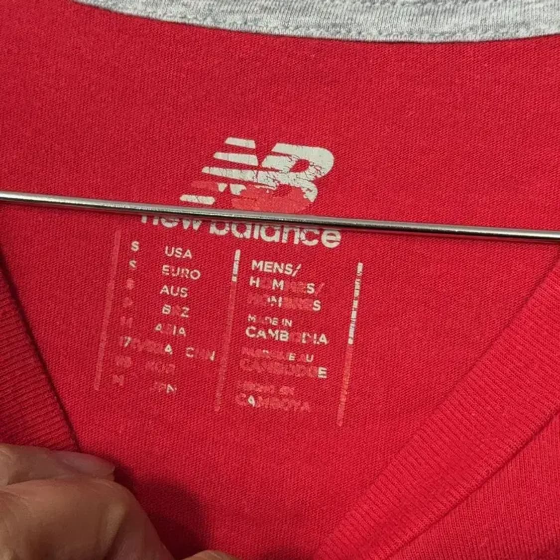 뉴발란스 프린팅 빅로고 레드 반팔 티 S 상품이미지5