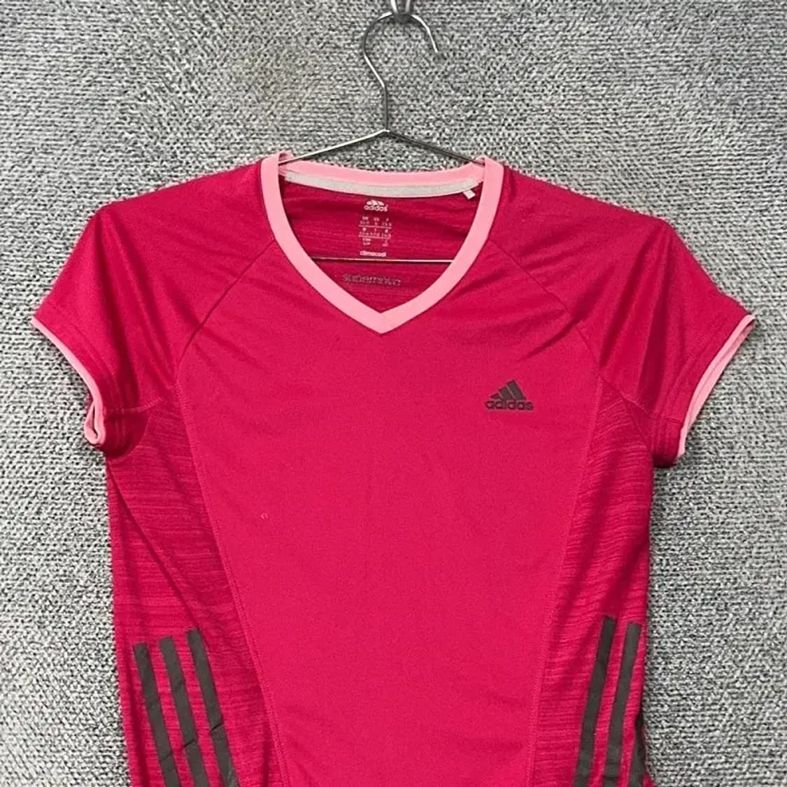 아디다스 핑크 로고 여성 운동 기능성 반팔티 S 상품이미지3