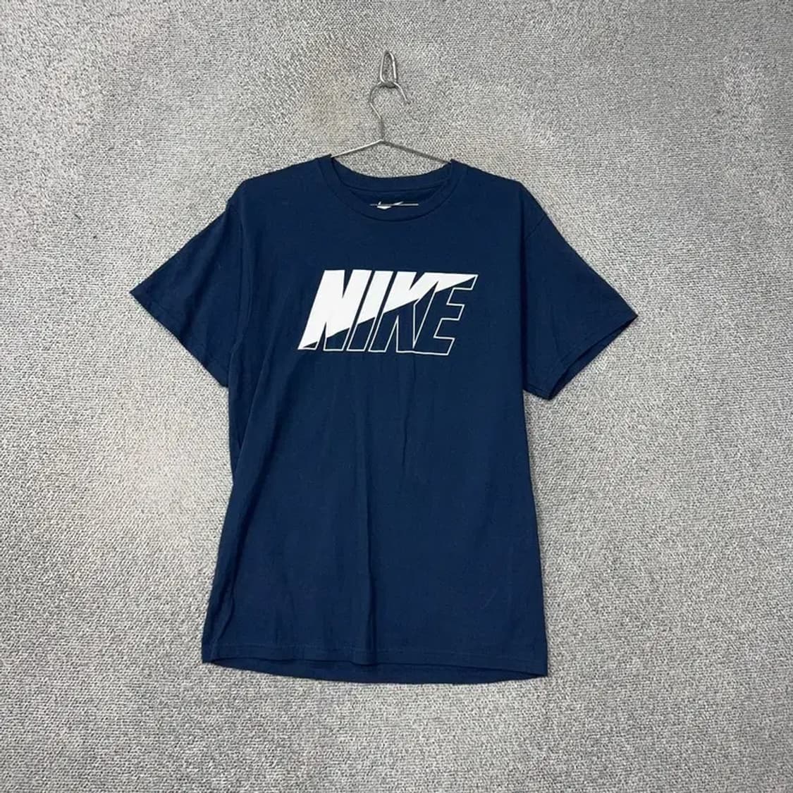 나이키 스펠 빅로고 프린팅 네이비 반팔 티 M 상품이미지1