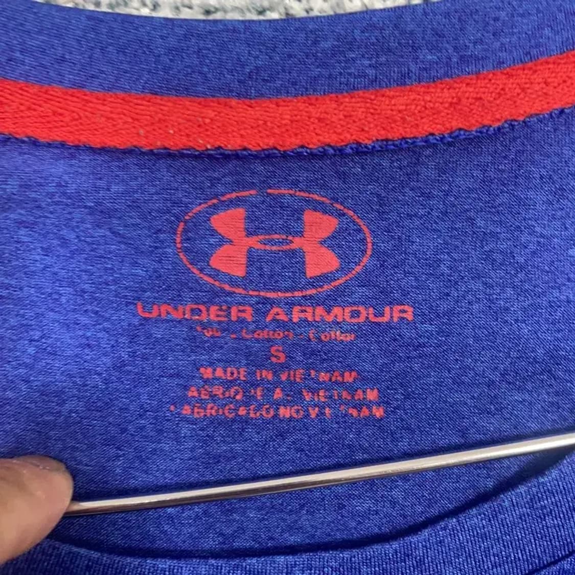 언더아머 기능성 남성 블루 반팔티 S 상품이미지3