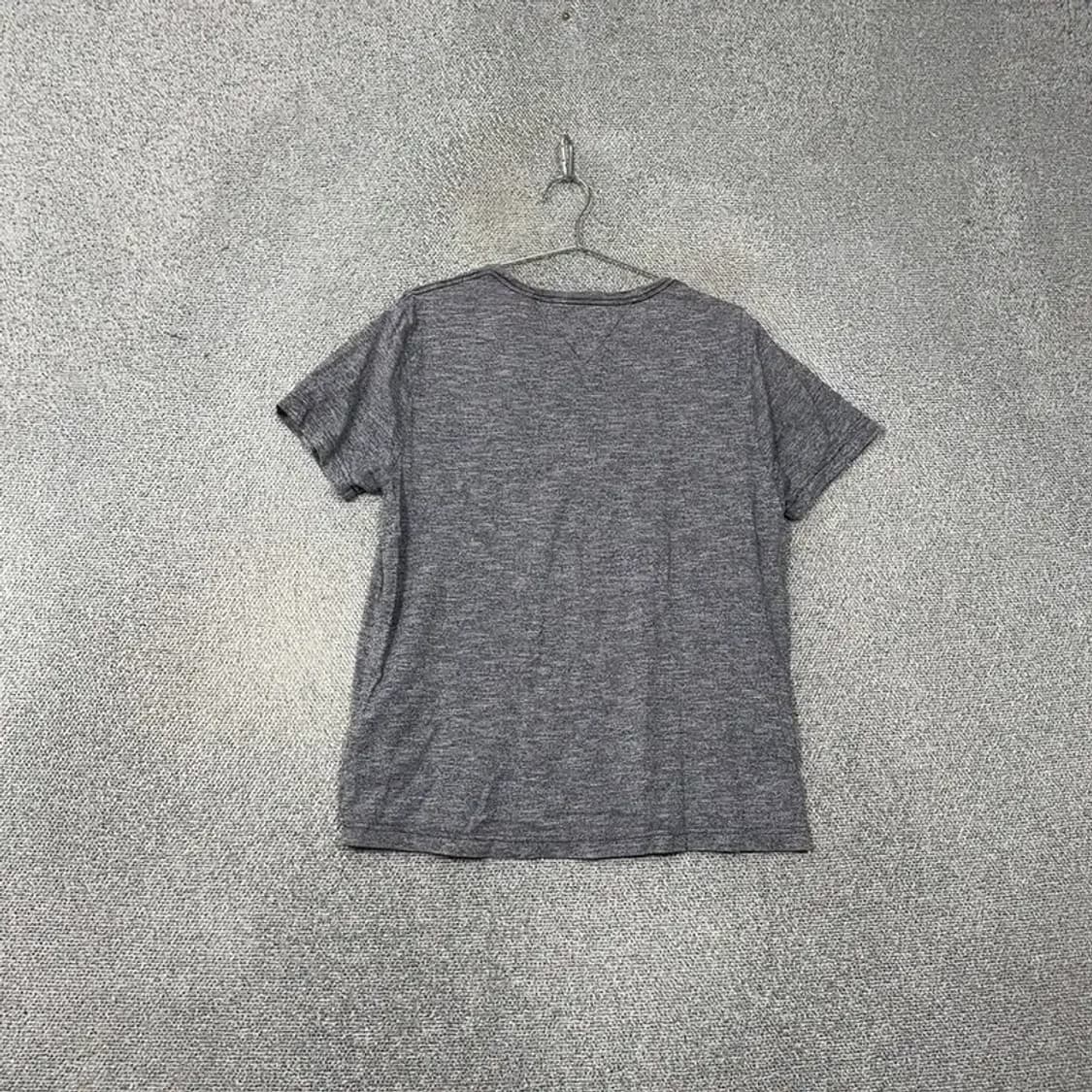 타미힐피거 캐주얼 배색 포켓 남성 반팔티 M 상품이미지2