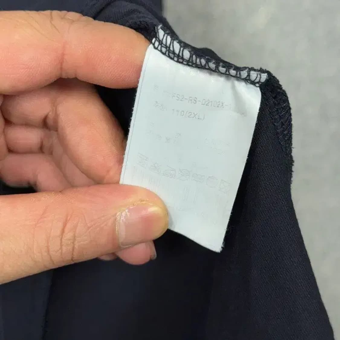 휠라 네이비 로고 남성 코튼 반팔티 XXL 상품이미지4