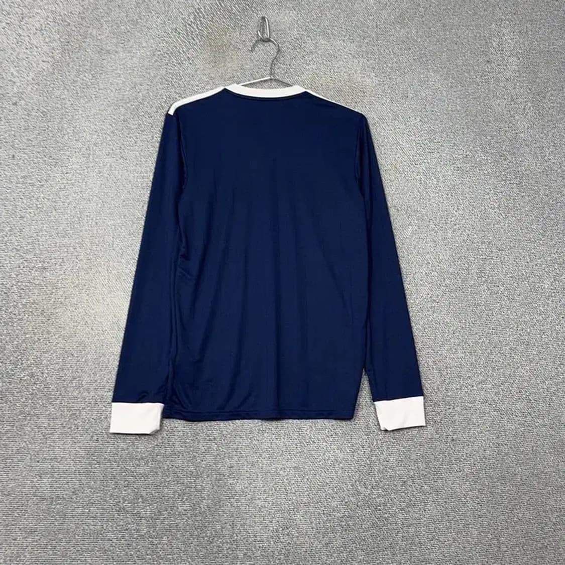 아디다스 네이비 로고 남성 기능성 긴팔티 M 상품이미지2