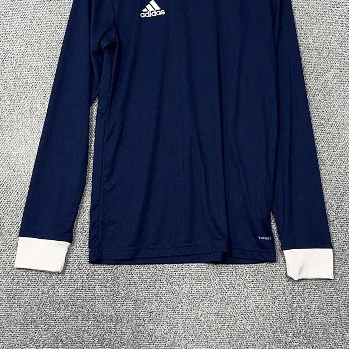 아디다스 네이비 로고 남성 기능성 긴팔티 M 상품이미지4