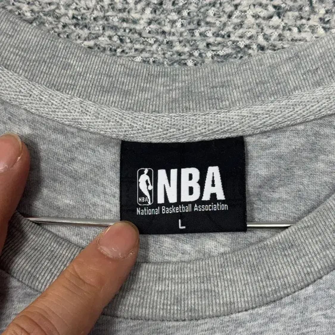 NBA 뉴욕닉스 프린팅 그레이 반팔티 L 상품이미지5