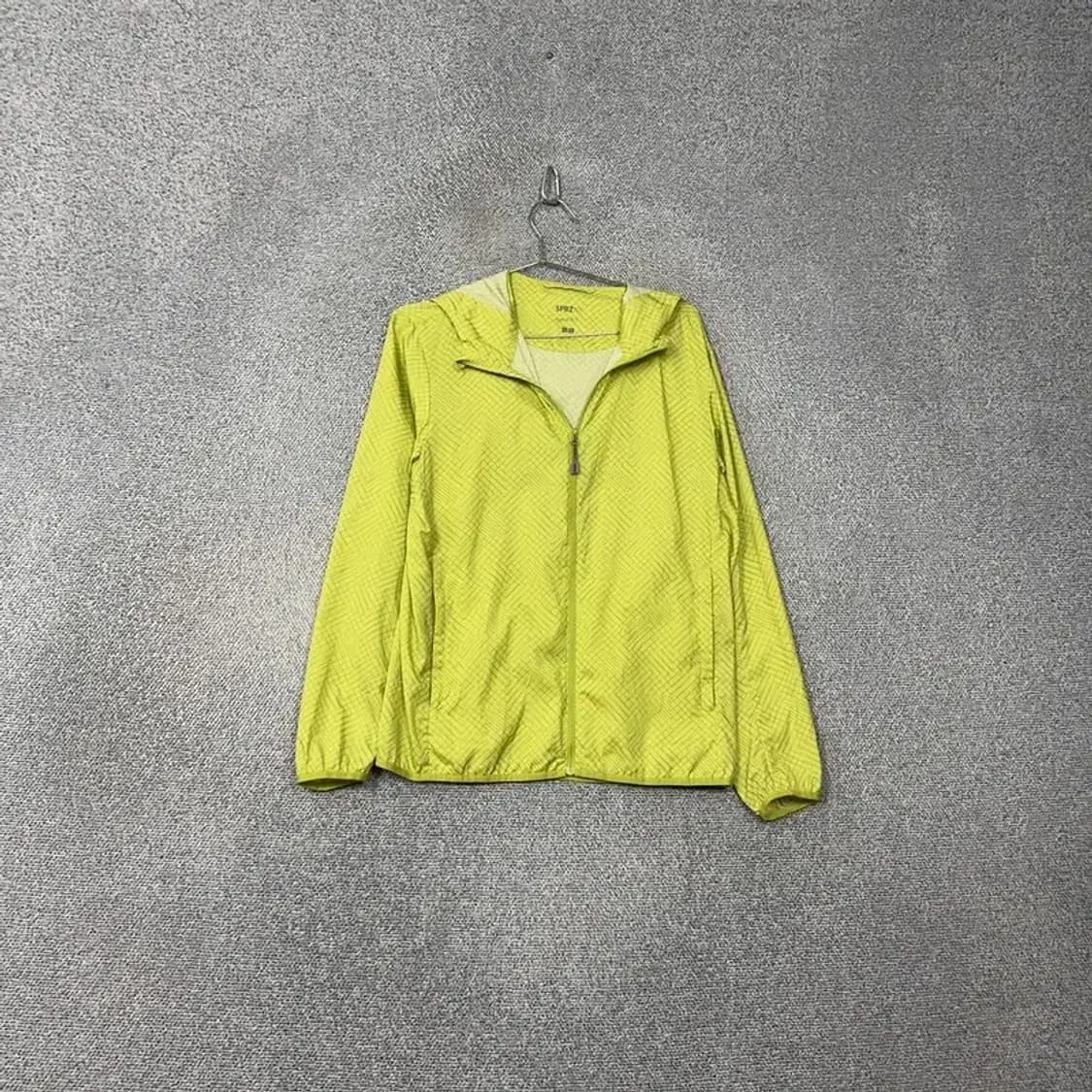 유니클로 형광 기능성 바람막이 M 상품이미지1