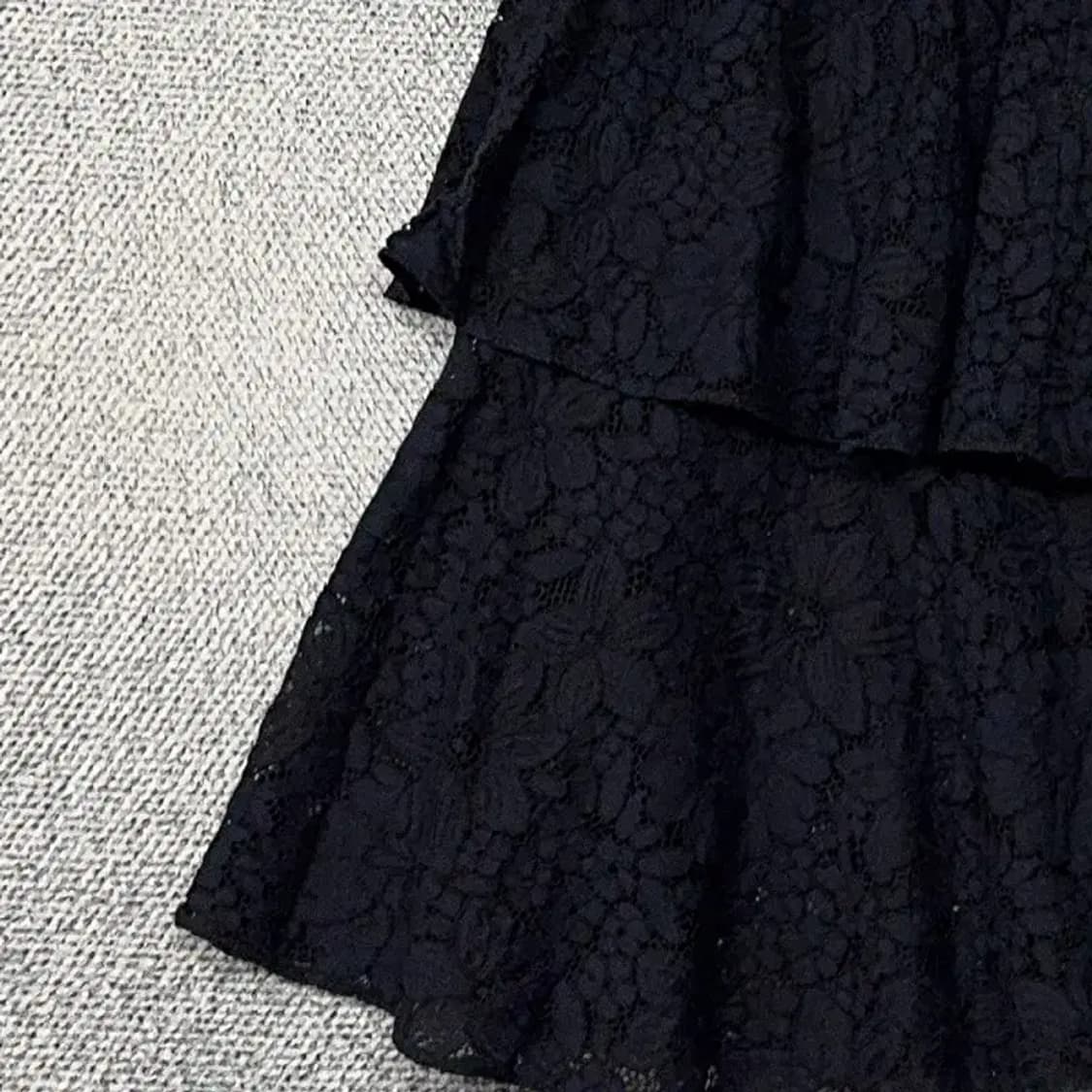 자라 블랙 자수 패턴 스커트 M 상품이미지5