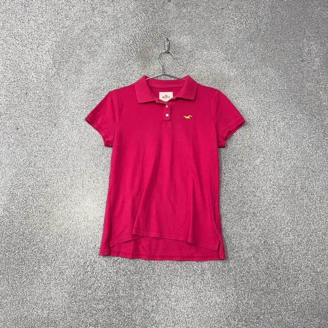 홀리스터 핑크 로고 여성 반팔 카라티 L 상품이미지1