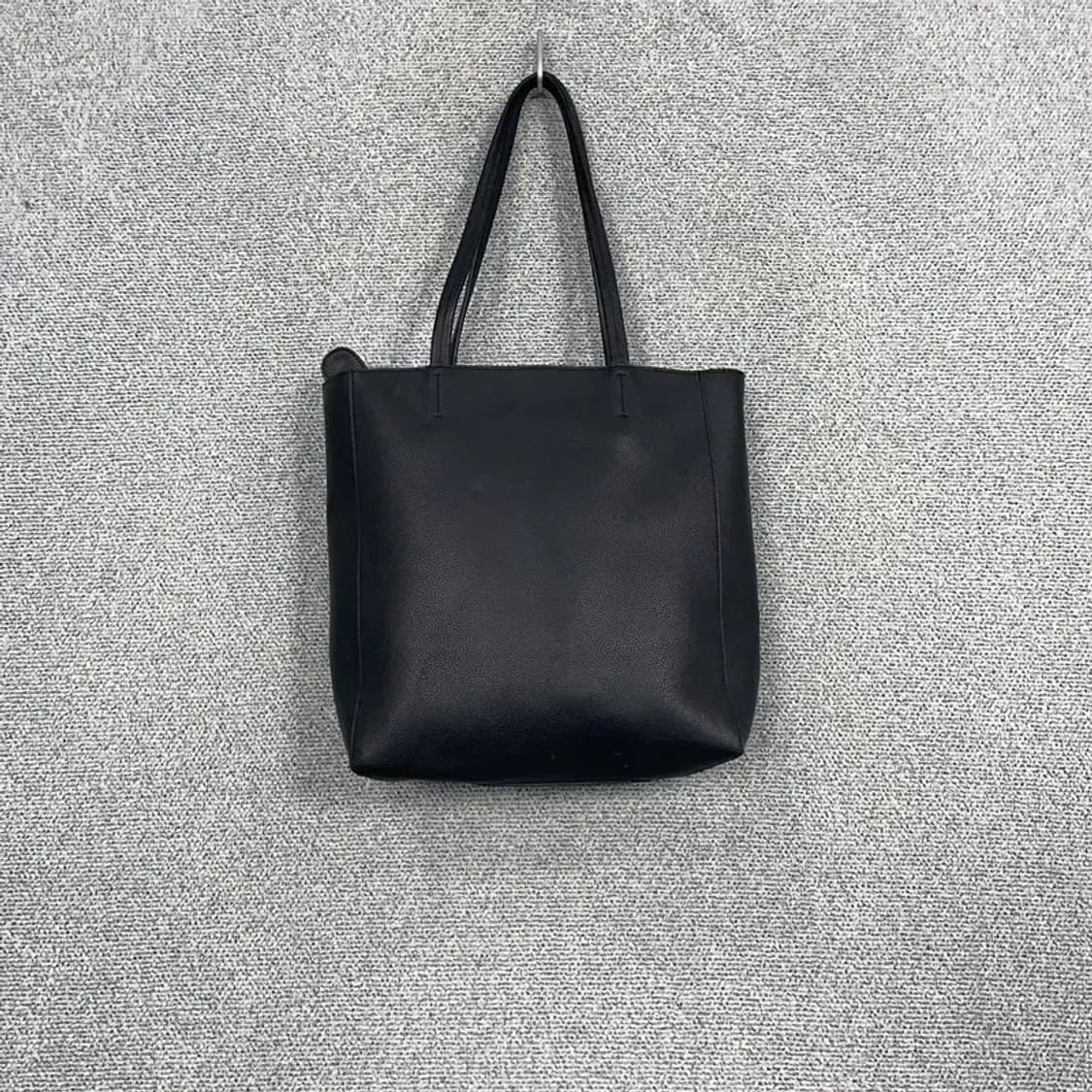 질스튜어트 블랙 토트백 상품이미지3
