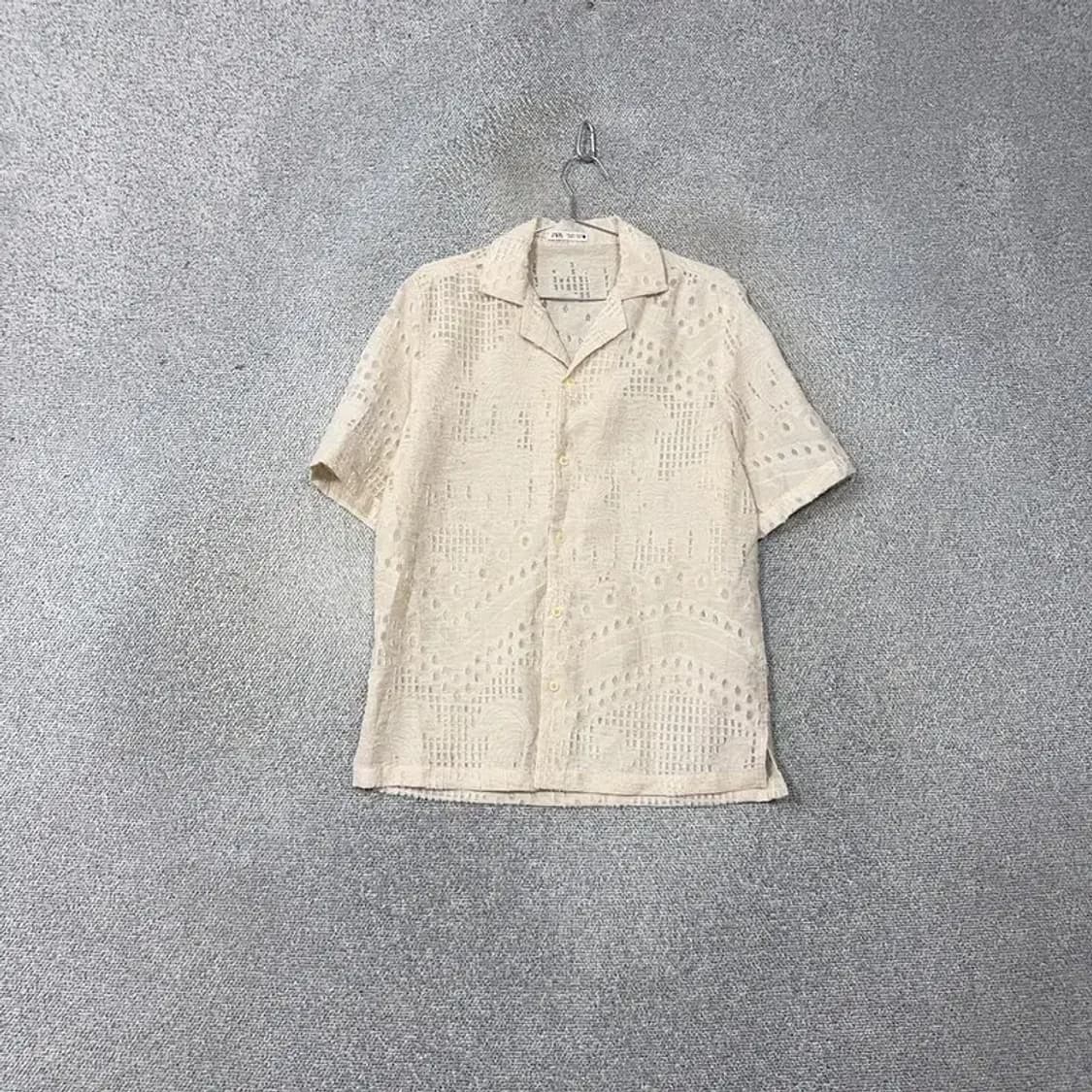 자라 남성 컷 아웃 브로더리 셔츠 S 상품이미지1