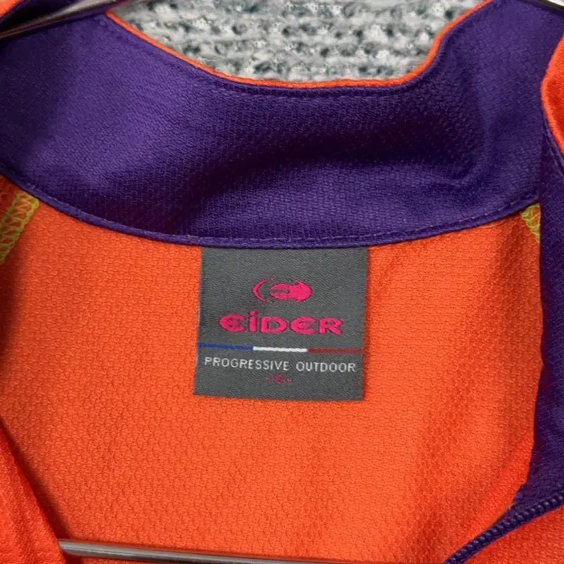 아이더 오렌지 로고 등산 여성 기능성 반집업 반팔티 S 상품이미지3