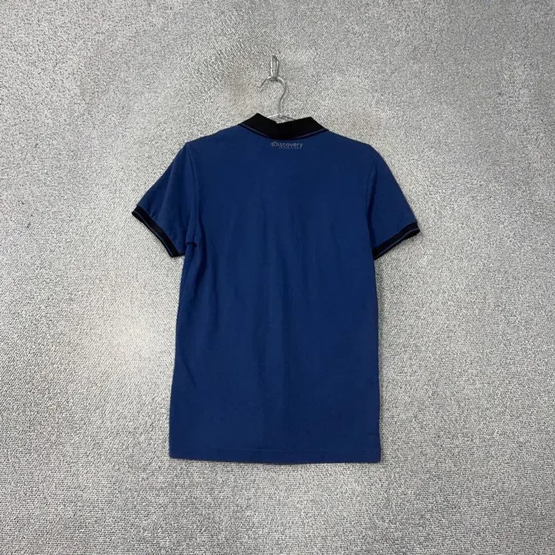 디스커버리 네이비 포켓 로고 반팔 카라티 95 상품이미지2