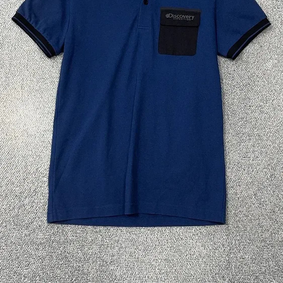 디스커버리 네이비 포켓 로고 반팔 카라티 95 상품이미지4