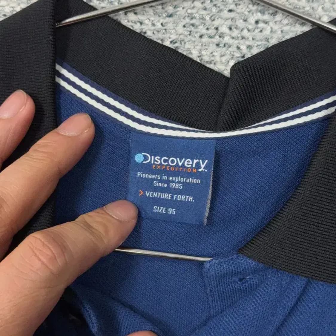 디스커버리 네이비 포켓 로고 반팔 카라티 95 상품이미지5