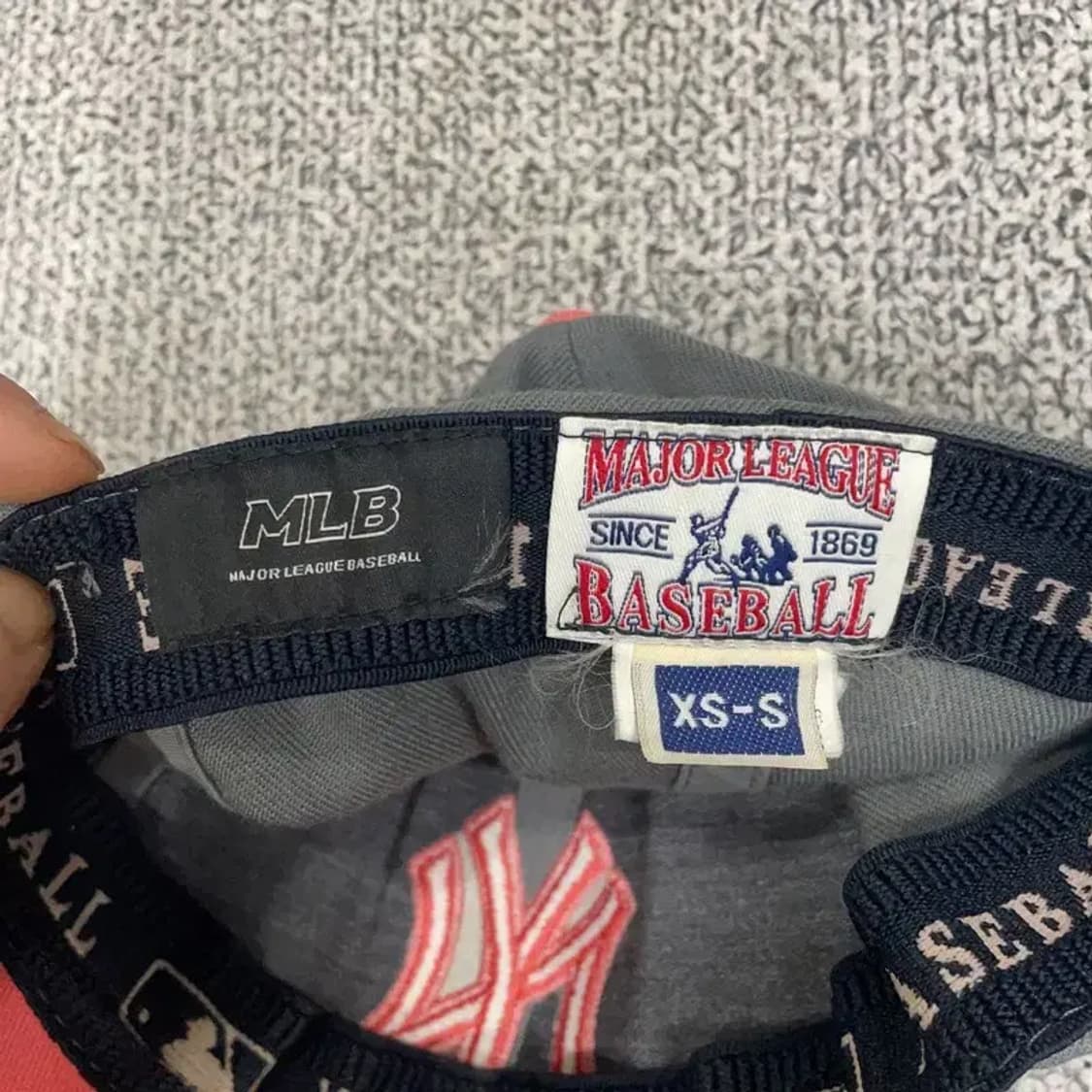 MLB 뉴욕양키즈 그레이 볼캡 XS-S 상품이미지6