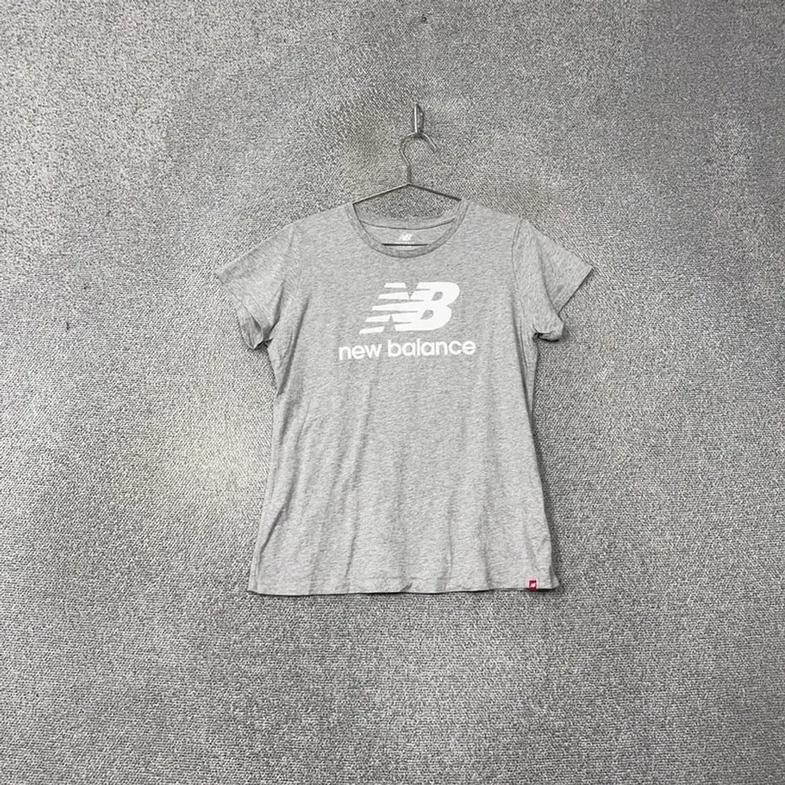 뉴발란스 로고 프린팅 라이트 그레이 반팔 티 L 상품이미지1