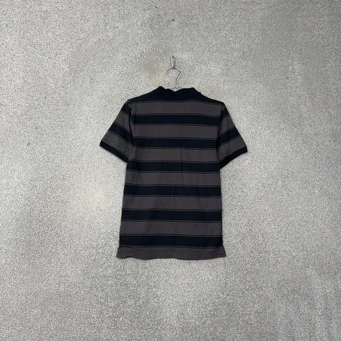 나이키 스트라이프 그레이 로고 반팔 카라티 S 상품이미지2