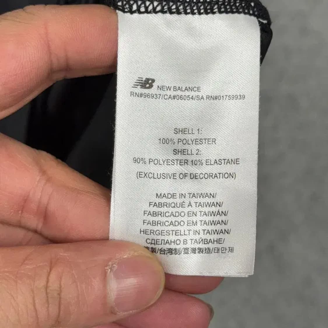 뉴발란스 블랙 로고 기능성 민소매 나시 S 상품이미지6