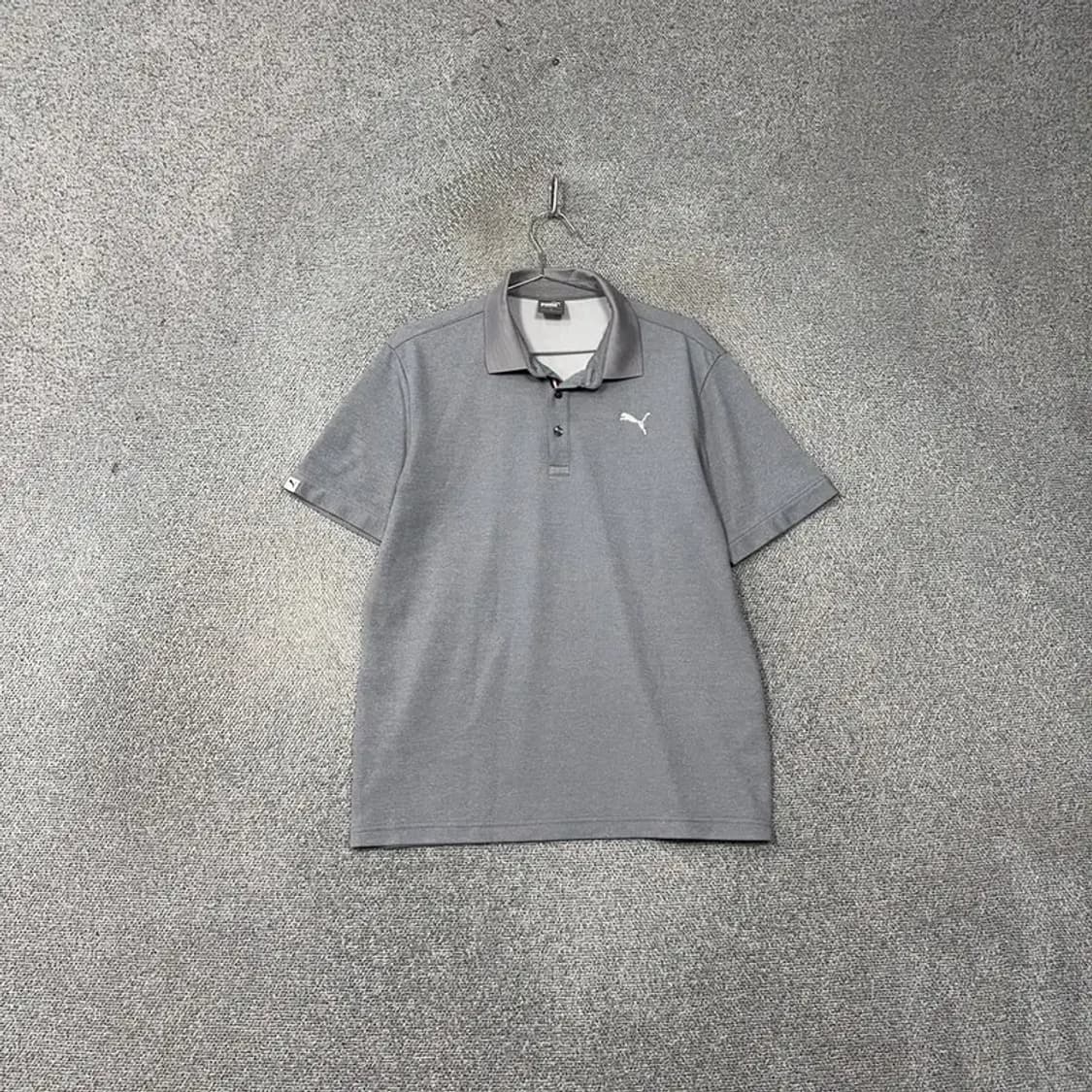 푸마 라이트 그레이 로고 기능성 반팔 카라티 XL 상품이미지1