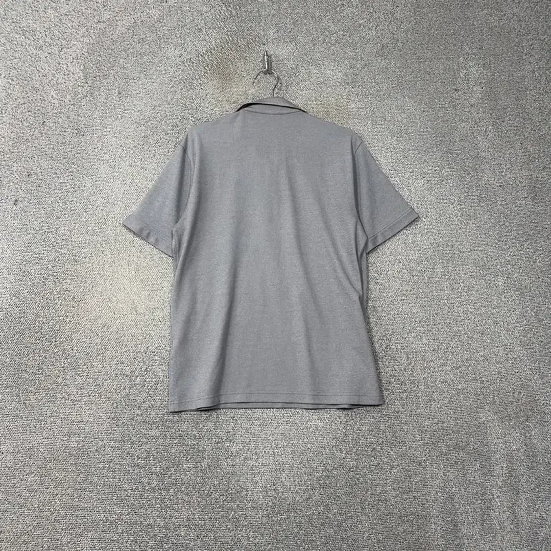 푸마 라이트 그레이 로고 기능성 반팔 카라티 XL 상품이미지2