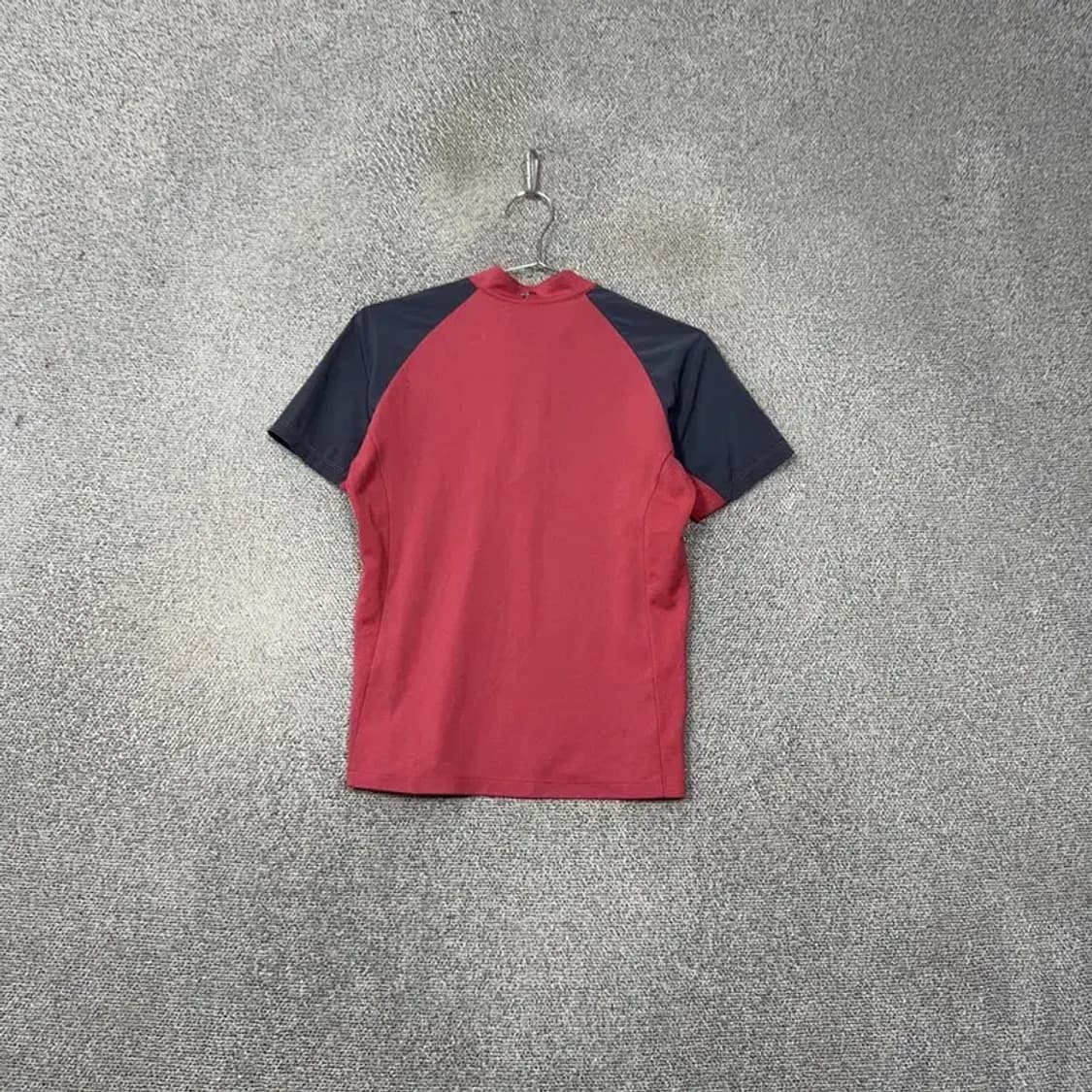 콜롬비아 로고 여성 등산 기능성 반집업 반팔티 S 상품이미지2