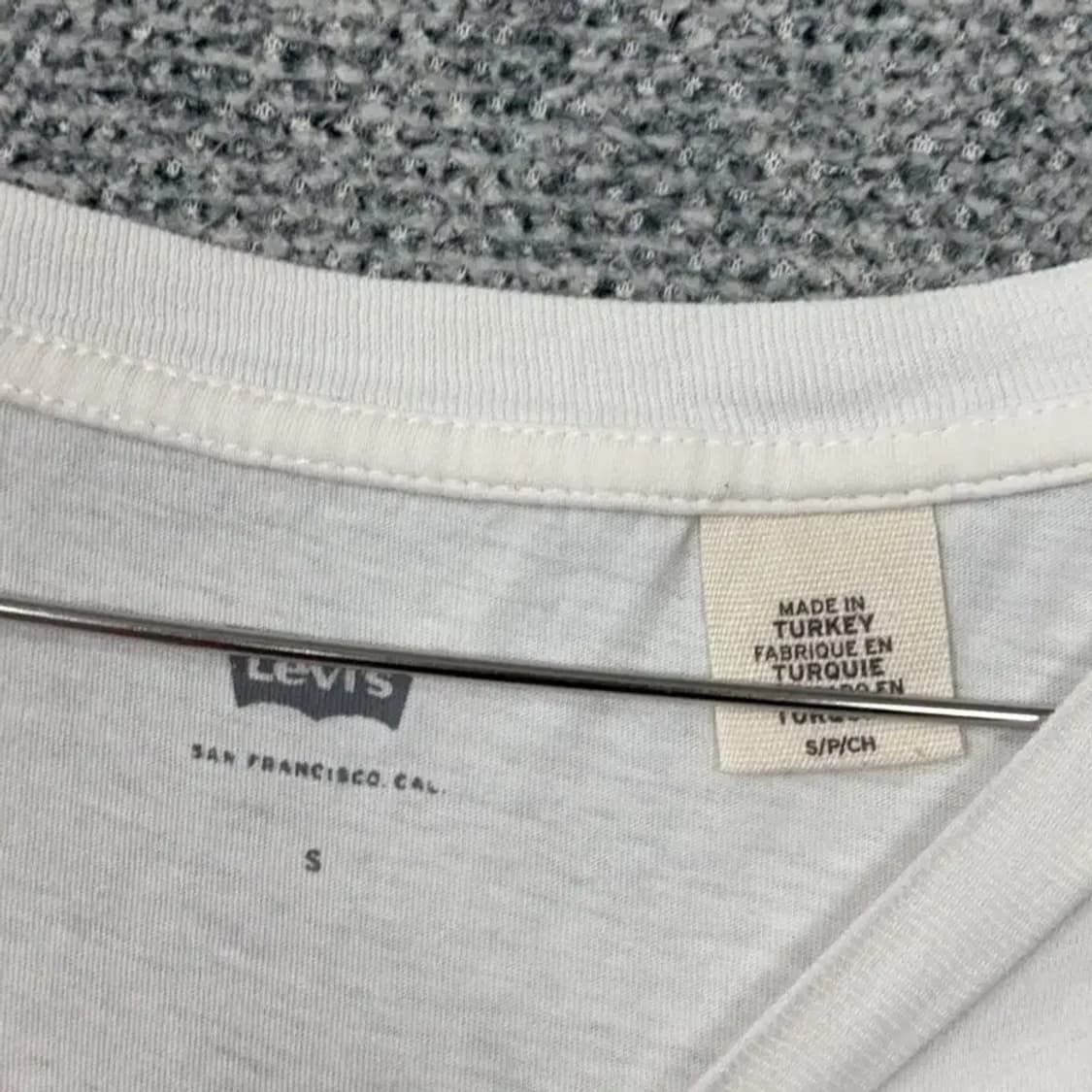 리바이스 프린팅 화이트 반팔 티 S 상품이미지3