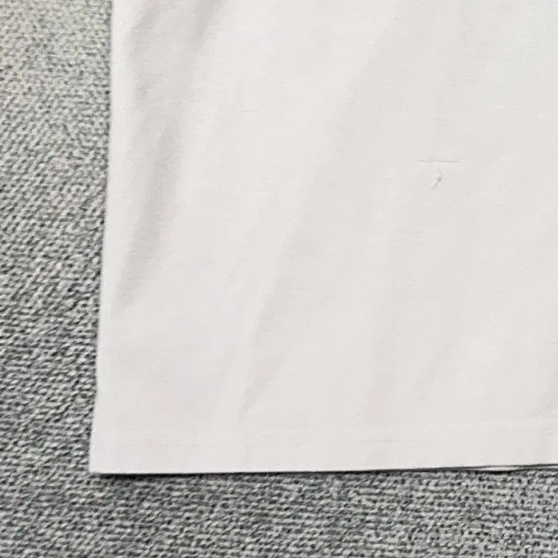 벙커버스터 프린팅 화이트 반팔 티 100 상품이미지4